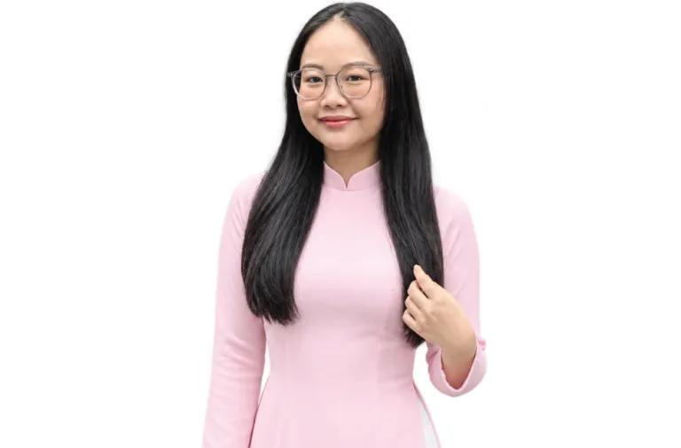 Cô Vũ Nguyễn Anh Thy – Giáo viên Tiếng Anh